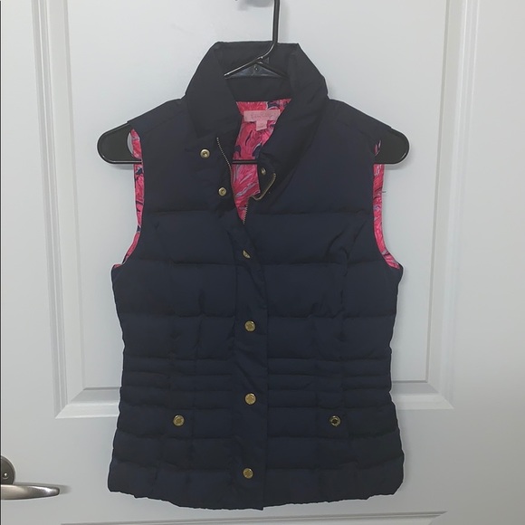 Lilly Pulitzer Jackets & Blazers - Lily Pulitzer Navy Blue Quilted Vest
